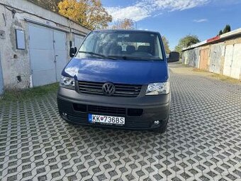 Volkswagen Caravelle T5