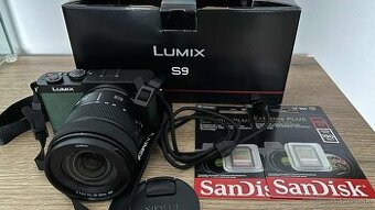 Panasonic Lumix DC-S9