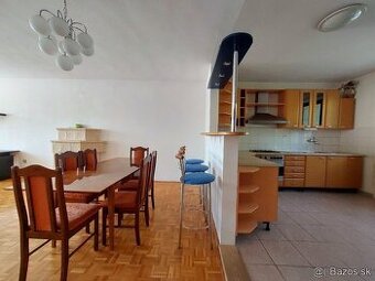 Izba v 4 izb. byte pri vysokoškolských interákoch na Mlynoch