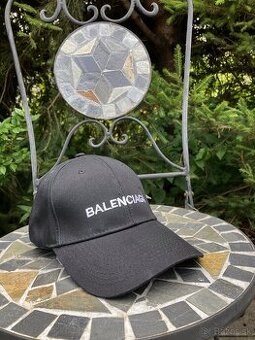 Bakenciaga šiltovka čierna