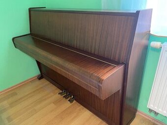 Klavír piano Weinbach