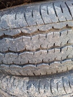195/70 r15C
