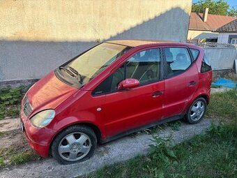 Mercedes A