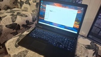 Notebook DELL Latitude 5590,15.6",core i5 2,5GHz,8GB DDR4,2