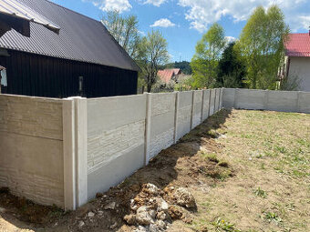 Kvalitný betónový plot komplexne, od výrobcu