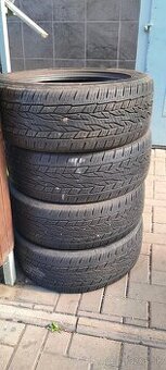 225/55 R18 continental