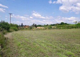 SLNEČNÉ INVESTIČNÉ POZEMKY TAJNÁ - VRÁBLE, NITRA