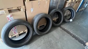 Goodyear EAGLE F1 AT 4x4 SUV 255/50 R20
