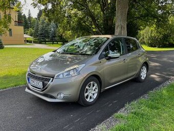 Peugeot 208 1.4 HDi