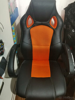 Kancelárska stolička, hráčske kreslo