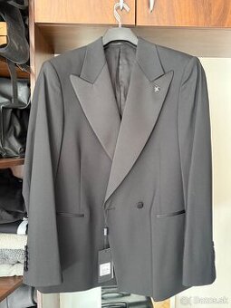 Smoking Marcel Holubec, Ozeta