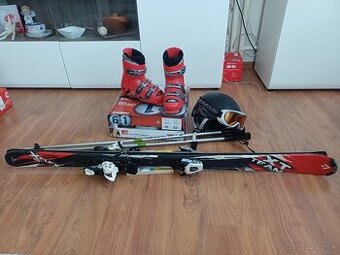 Lyže + výstroj