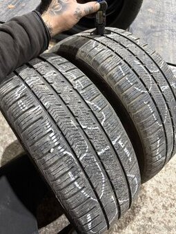 C353 2ks celoročné 205/45R17