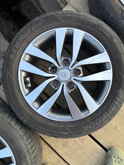 Hliníkové disky s pneumatikami