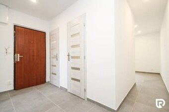 RADO | 3i byt 72m2 + lodžia, 7.p., M. Bela - Trenčín