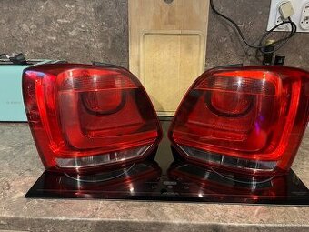 Zadné svetlá VW polo 6R