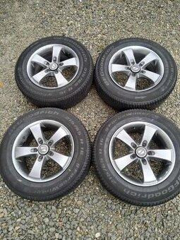 Alu 5 x 114,3 R 16 + zimné 215/65 R16.