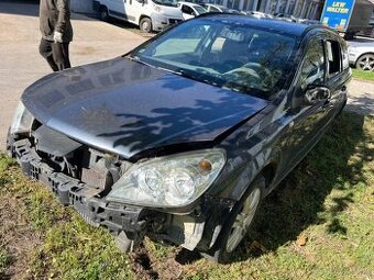 Rozpredám na diely Opel Astra H combi 1.7 CDTi Z17DTH