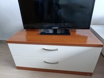 Predám masívnu šuplíkovú komodu – Dub/Biela