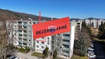 REZERVOVANE-Zrekonštruovaný /  zariadený 2 izbový byt  Púcho