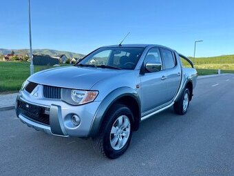 Mitsubishi L200 2,5 DID