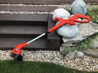 Strunova kosacka Black&Decker Hl