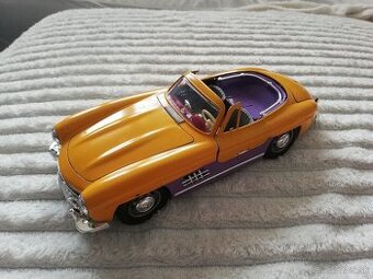 1:18 Mercedes 300 SEL , FERRARI 456 poskodne