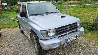 Mitsubishi pajero 2.5
