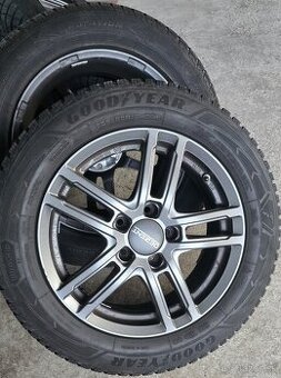 5x112,r16,Dezent,6,5J,et44,205-60-GoodYear- top stav