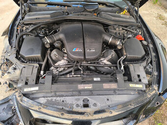 BMW motor S85B50 M5/M6