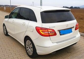 Mercedes Benz W246 B200CDI 100kw automat