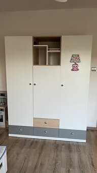 Skriňa do detskej izby super stav