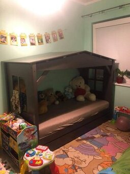 Detská posteľ