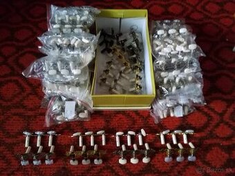 Predam lacno mechaniky na klasicke gitary. Zn.cena.