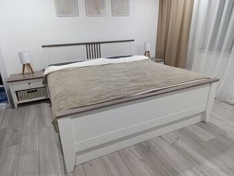 Manželská posteľ 180x200 +stolíky