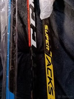 Nové hokejky CCM, BAUER