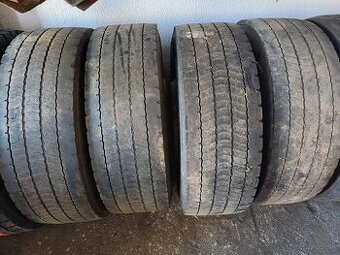 MICHELIN 315/70r22,5 s diskami - záberové