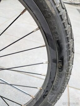 Dievčenský bicykel Leader Fox Busby 18"