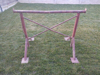 2 ks pracovnej podpery (stavebná koza)