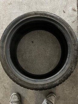Pneu 235/40r18