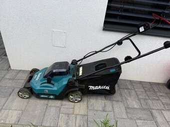 Akumulátorová kosačka Makita DLM382PM2