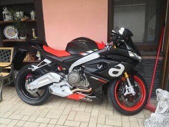 Aprilia RS660