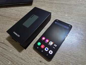 Samsung s23 5g v super stave nema skoro ziadne znamky pouziv