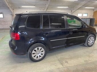 Volkswagen touran 2.0 TDi