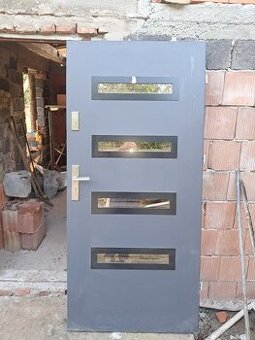 Predám 90cmdvere prave