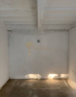 garáž Koceľova ul., Ružinov