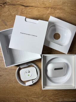 Fake Apple Airpods Pro gen 2