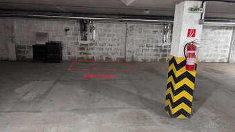 garazove statie pre motorku,Šustekova,zaciatok Petrzalky