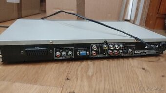 2 ks prehrávač  AKAI + PANASONIC