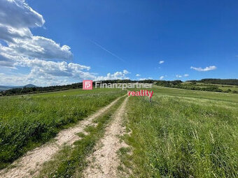 IN vestično-stavebný pozemok v Podhoranoch (F459-14-ANM)